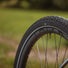 Pneu Schwalbe Marathon Mondial 700 28 pouces avec Raceguard pour une robustesse et performance sur longues distances