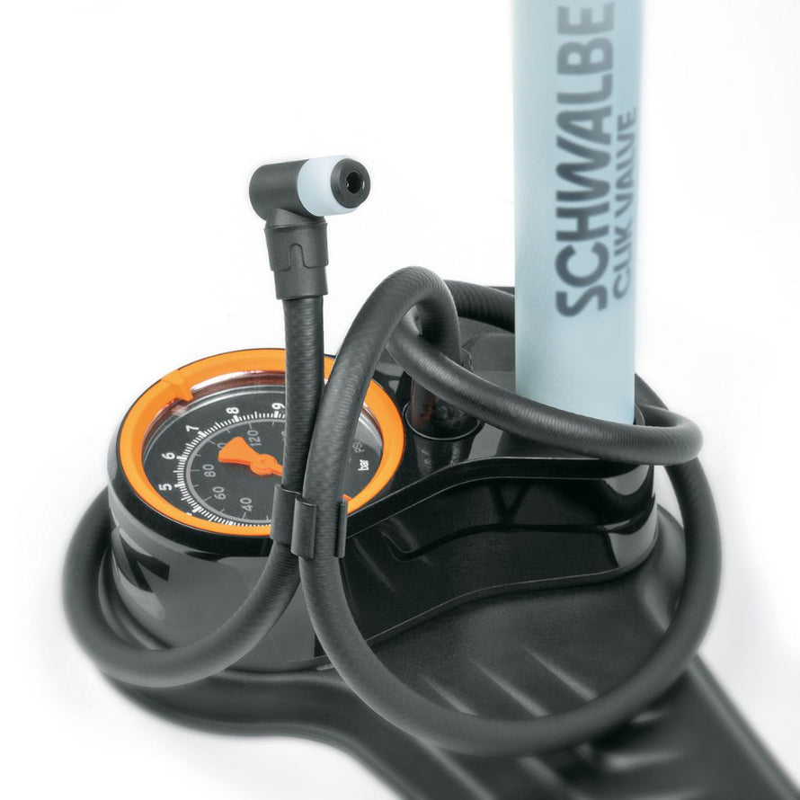 Pompe à pied avec grand manomètre SKS pour pneus vélo, avec adaptateurs Clik Valve