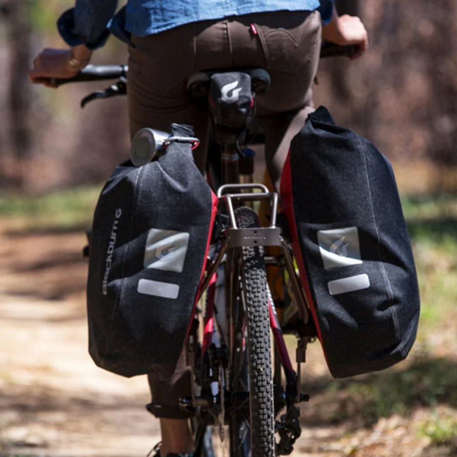 Porte-bagages arriere blackburn outpost V2 avec sacoches
