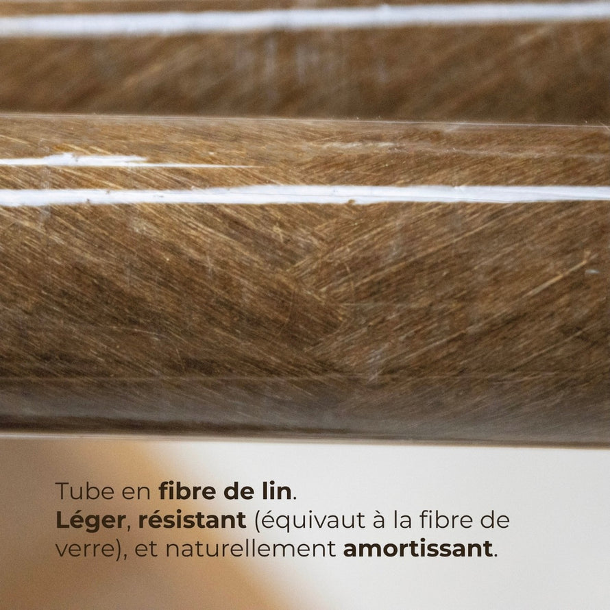 Remorque vélo Globe for you Maïna 16+ avec tube en fibre de lin léger, résistant et amortissant pour un usage durable