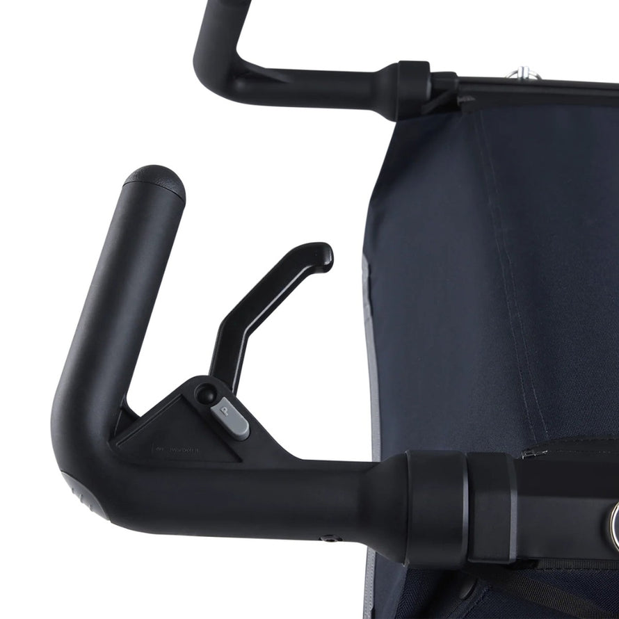 Poignée ergonomique de la remorque vélo poussette Croozer Kid Lykke 2 places pour un contrôle optimal
