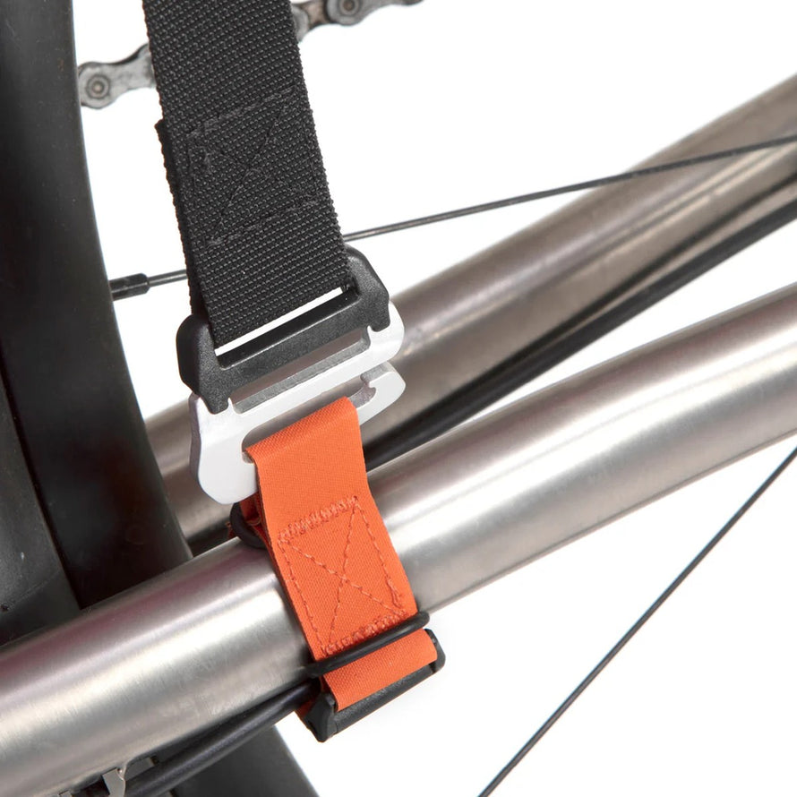 Fixation harnais de transport vélo Restrap Hike A Bike Harness pour un maintien sûr du cadre