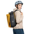 Sac à dos sacoche Vaude Aqua Transformer recyclé 26L jaune, étanche et convertible pour cyclistes urbains