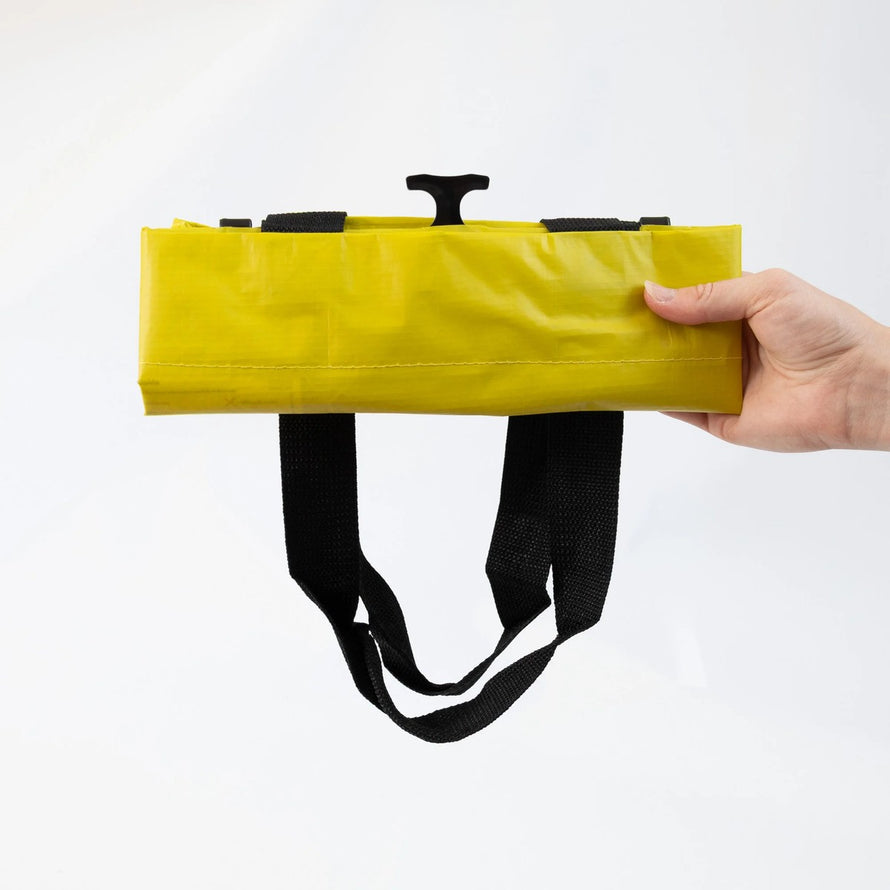 Sac cabas pliable jaune Cobags Bikezac 2.0 20L pour porte-bagages arrière vélo, compact et léger