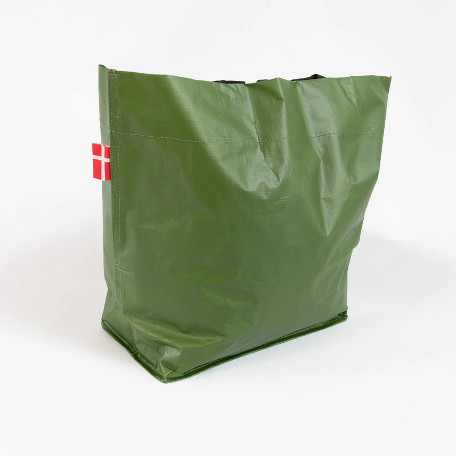 Sac cabas vert fonce Cobags Bikezac 2.0 20L pour porte-bagages arrière vélo, solide et pratique