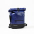 Vue trois quarts du sac convertible en sacoche vélo Badawin Anna 27 L bleu