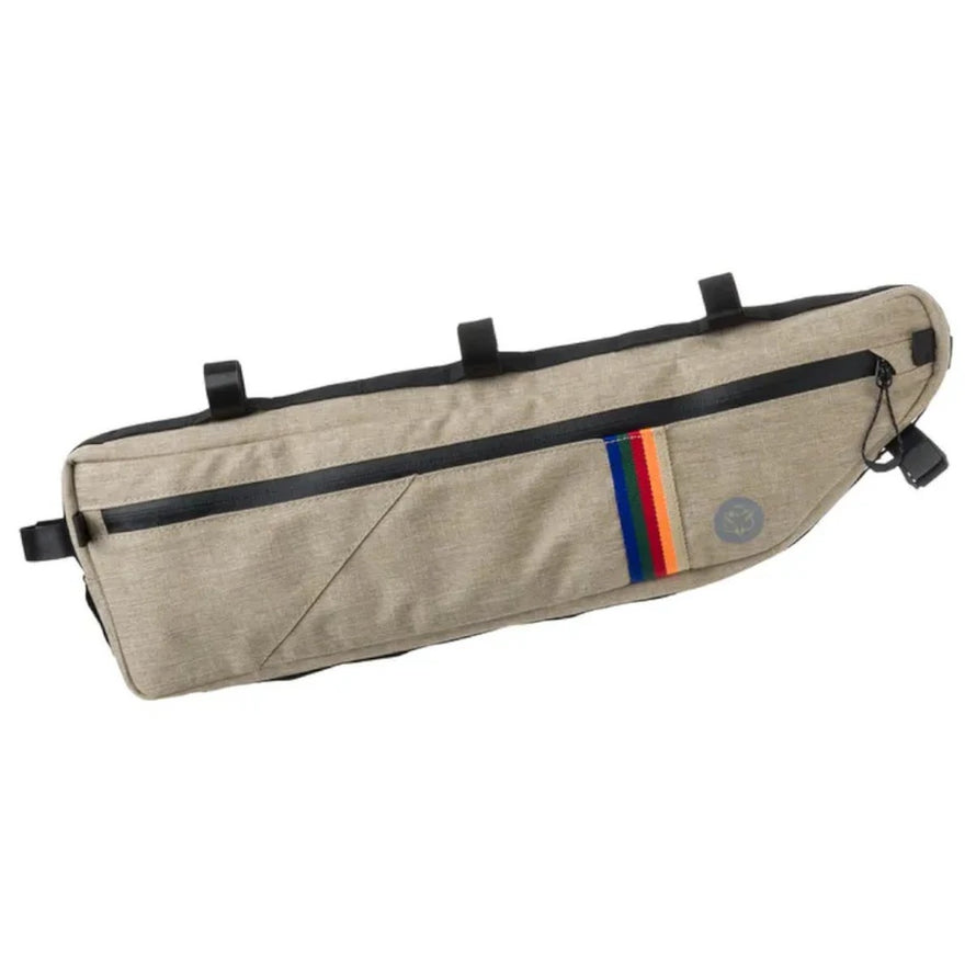 Sacoche de cadre Agu Venture bikepacking beige 3L 4L 5,5L pour rangement vélo robuste et pratique