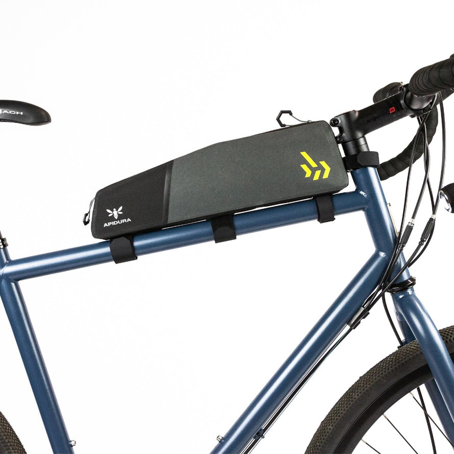 Sacoche de cadre vélo bikepacking et gravel Backcountry Apidura - #1