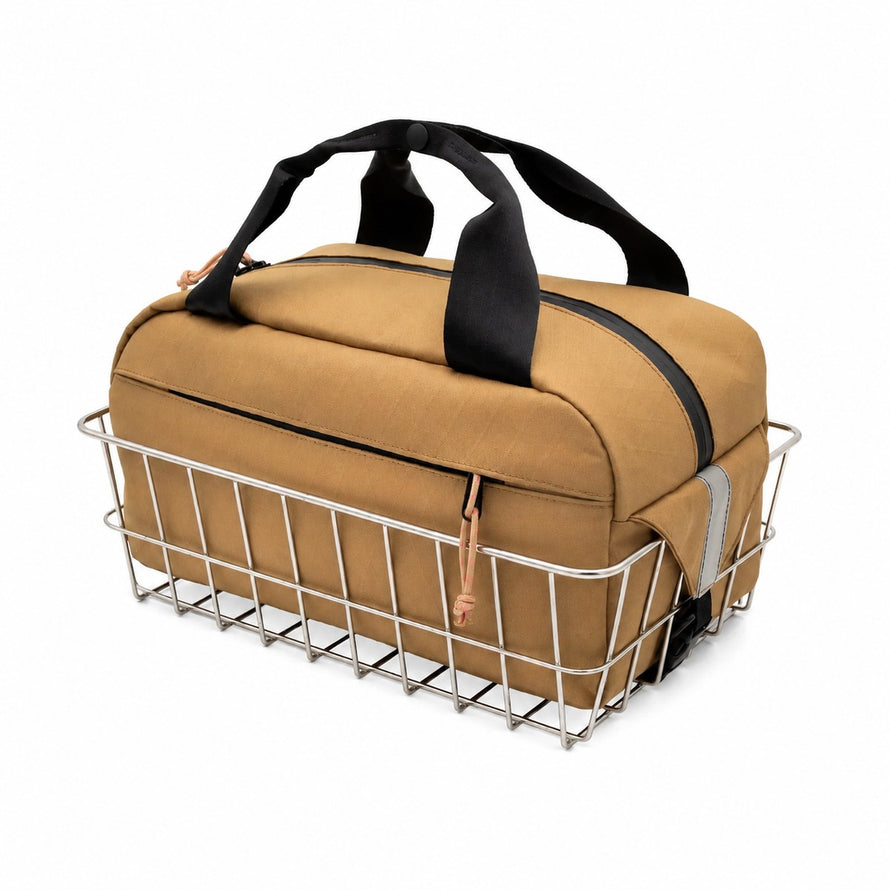 Sacoche pour panier vélo Swift Industries Sugarloaf camel, design robuste et pratique pour vos balades en ville