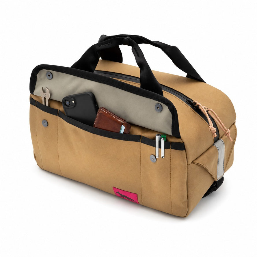 Sacoche pour panier vélo Swift Industries Sugarloaf couleur tan, robuste et fonctionnelle pour vos balades urbaines
