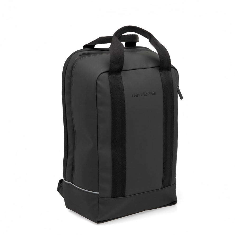 Sacoche convertible en sac à dos Nevada Backpack Newlooxs de couleur noire.