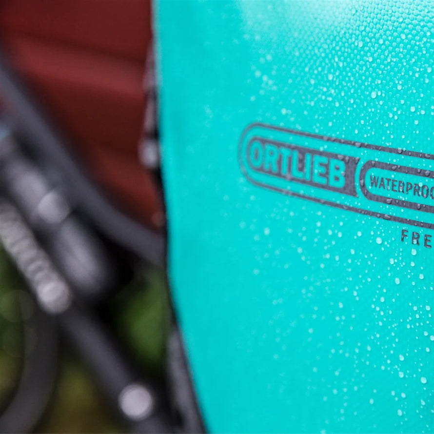 Sacoches arriere Ortlieb Back Roller Free 2 x 20L turquoise, impermeables et parfaites pour le cyclotourisme