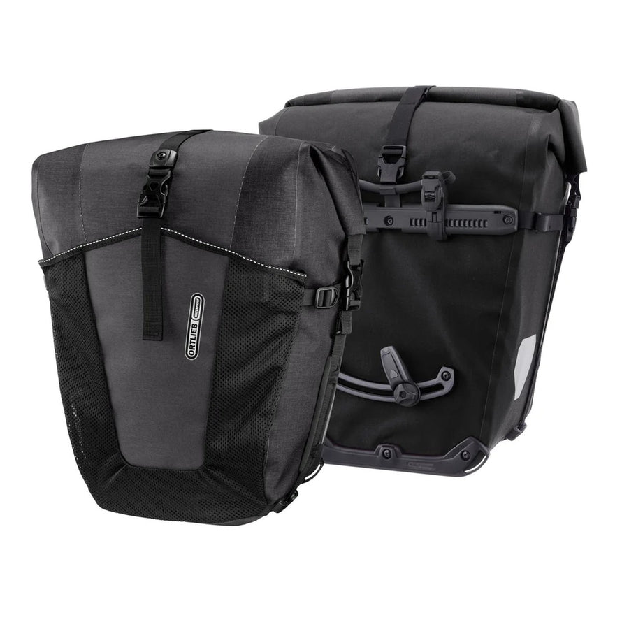Sacoches arriere Ortlieb Back Roller Pro Plus 2 x 35L noires avec fixation fiable et materiau impermeable pour velo