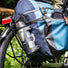 Sacoches arriere Ortlieb Bike Packer Plus 2 x 21L bleu detail fixation solide et materiau impermeable pour velo