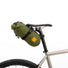 Fabriquée à la main en Angleterre, la sacoche Saddle Pack Restrap 4.5 litres allie légèreté, étanchéité et stabilité. 