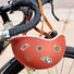 Stickers autocollants reflechissants Titouan modele Suzon et Suzette pour decoration casque et securite velo
