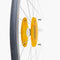 Protégez votre vélo avec la paire d'antivols AirFlec Overade. Support AirTag dissimulé sur rayons, design catadioptre discret, compatible toutes roues