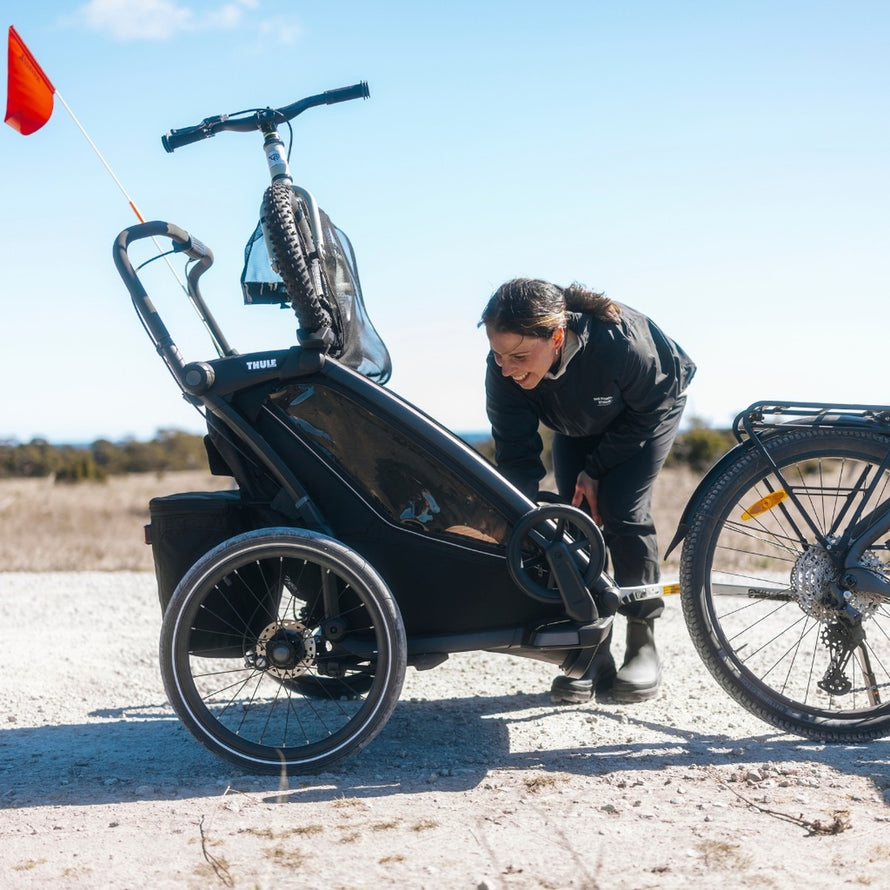 Support Thule draisienne 12 pouces pour remorque enfant Chariot 2, fixation fiable et installation rapide