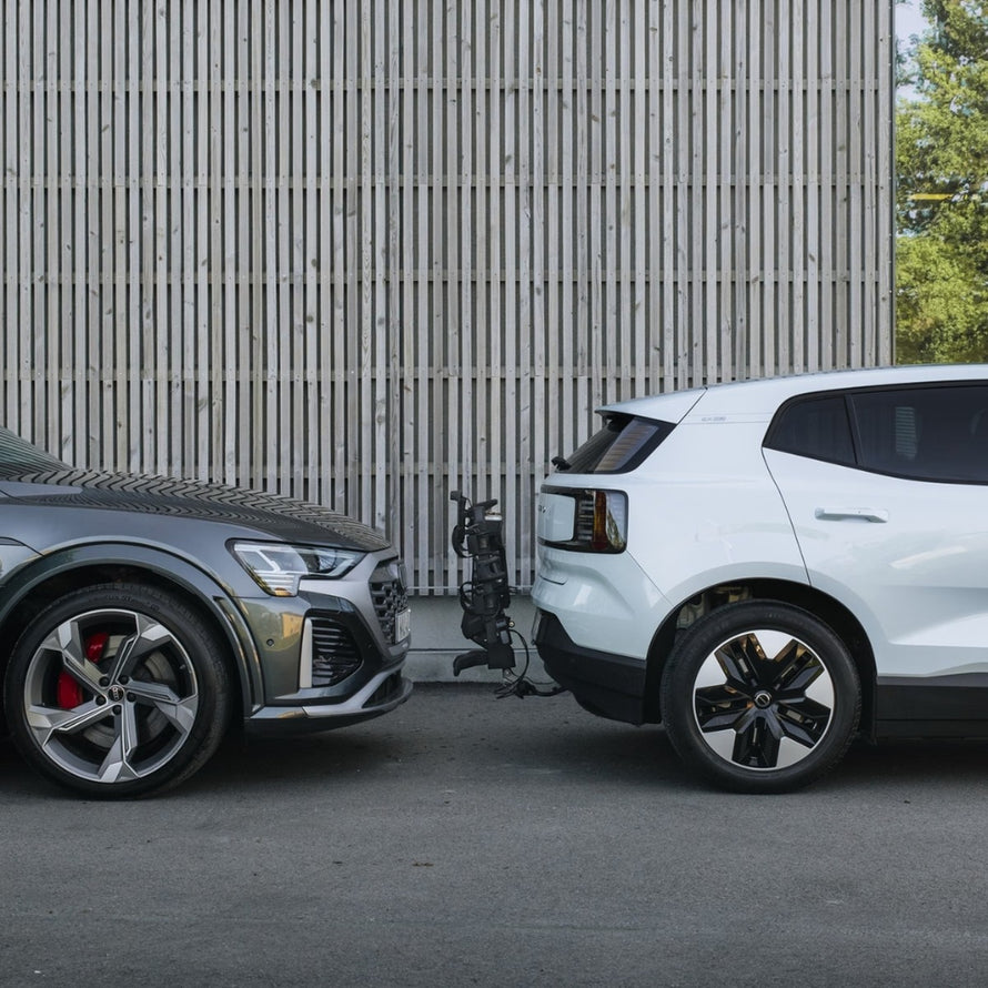 Porte-velos Thule Outpace 2 sur attelage voiture, transport securise et pratique de deux velos