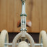 Logo Urban Iki sur draisienne evolutive 2-en-1 beige convertible en tricycle pour enfants