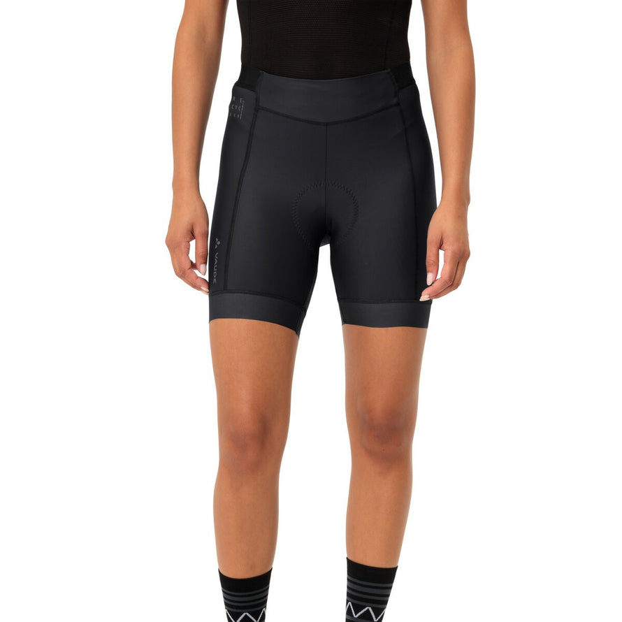 Short cyclisme femme Vaude Posta noir avec tissu respirant et rembourrage pour un confort optimal en vélo
