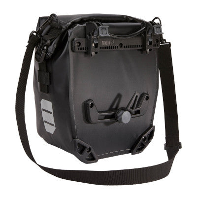 Double sacoche noire sur porte-bagages 13L Shield Pannier Thule - #2