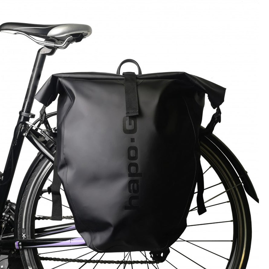 Sacoche vélo étanche Hapo-G 20L sur porte-bagages